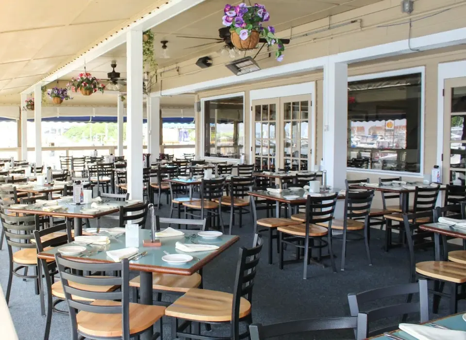 Boathouse Restaurant photo 1